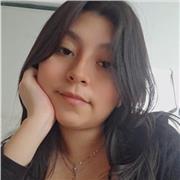 Profesora de matematicas y ciencias de nivel secundaria y primaria